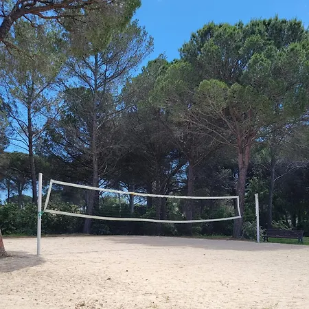 Cozy Studio With Balcony And Shared Pool * Saint-Raphael (Var)